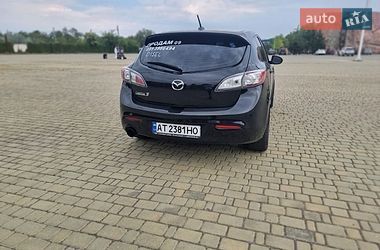 Хетчбек Mazda 3 2009 в Авангарді
