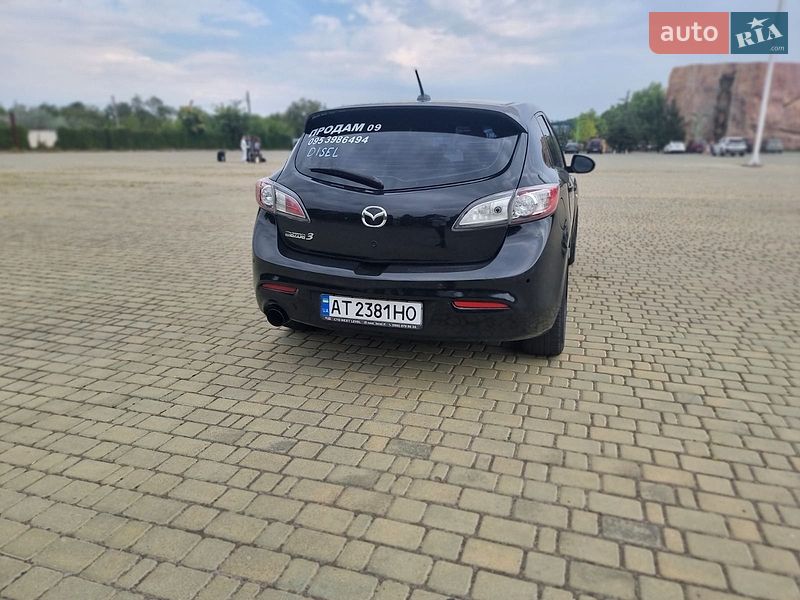 Хетчбек Mazda 3 2009 в Авангарді