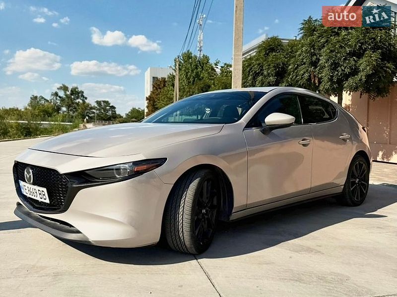 Хетчбек Mazda 3 2022 в Павлограді фото 5 Хетчбек Mazda 3 2022 в Павлограді