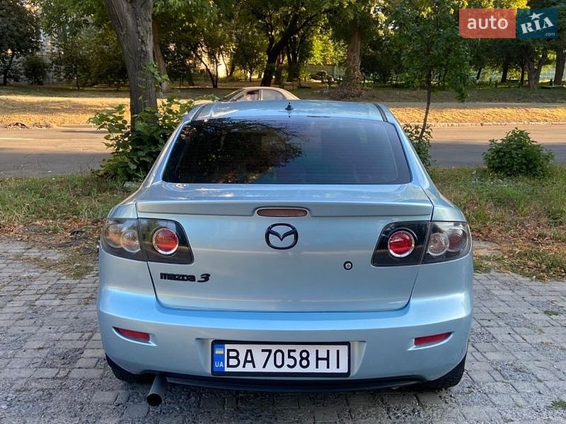 Седан Mazda 3 2007 в Харкові