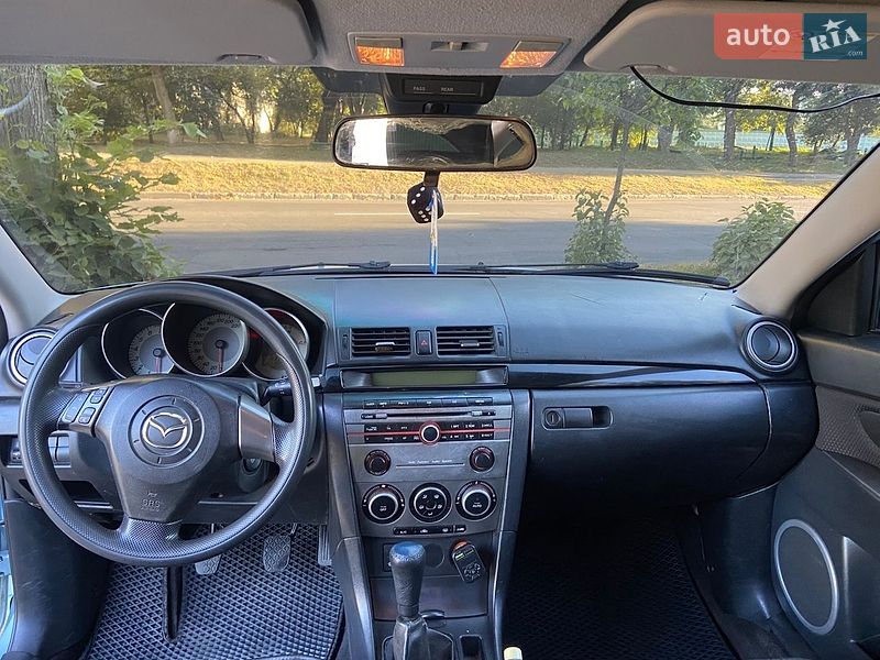 Седан Mazda 3 2007 в Харкові