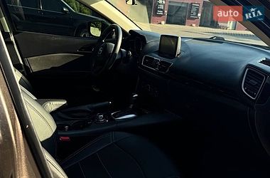 Седан Mazda 3 2014 в Харкові