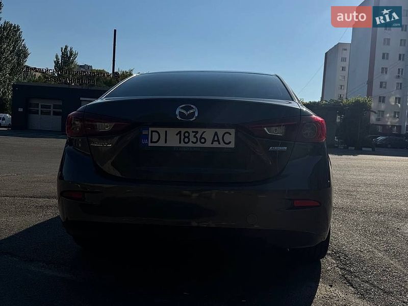 Седан Mazda 3 2014 в Харькове