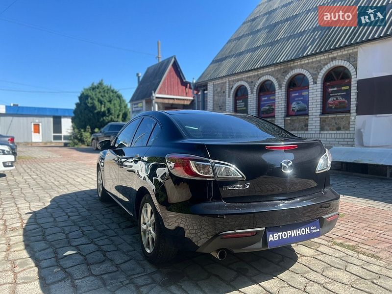 Седан Mazda 3 2010 в Білій Церкві