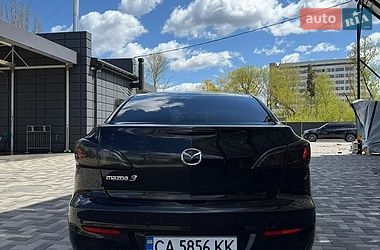 Седан Mazda 3 2011 в Черкасах