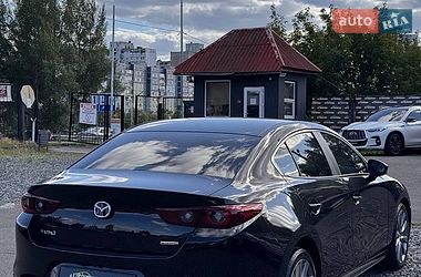 Седан Mazda 3 2022 в Києві