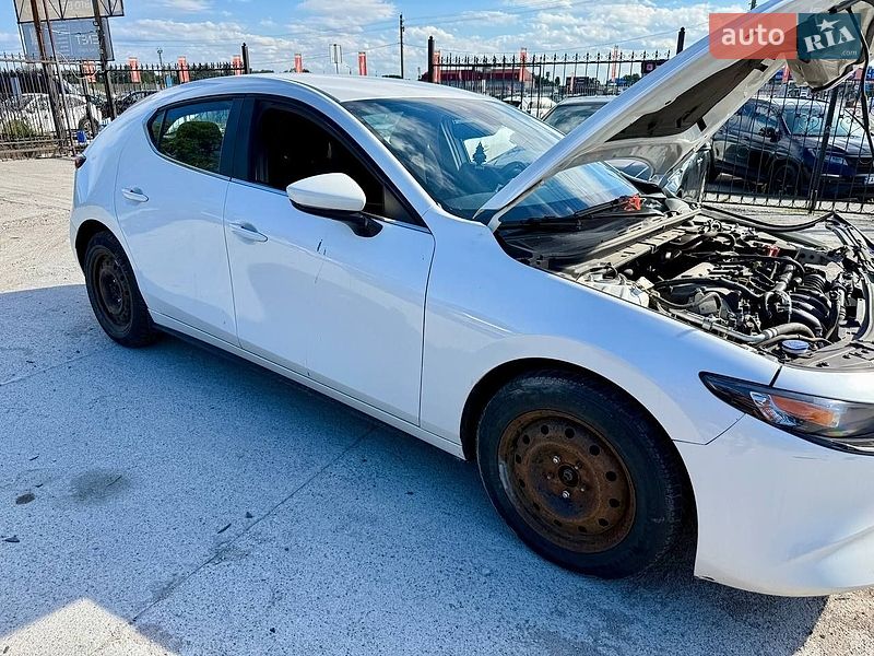 Хетчбек Mazda 3 2019 в Києві