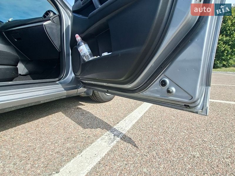 Седан Mazda 3 2012 в Житомире
