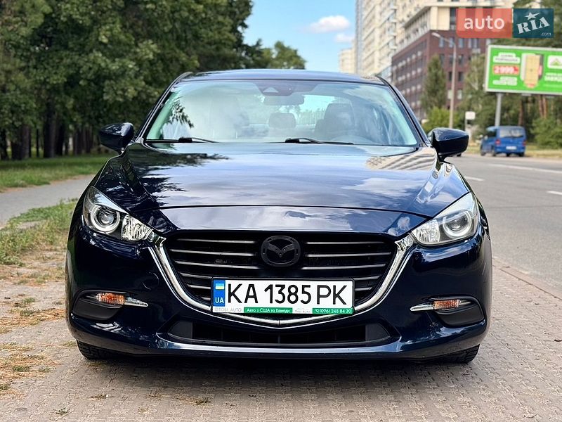 Седан Mazda 3 2017 в Києві