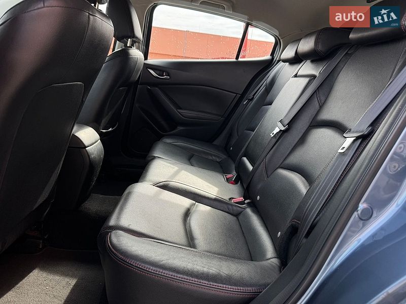 Хетчбек Mazda 3 2016 в Києві фото 8 Хетчбек Mazda 3 2016 в Києві