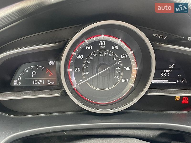 Седан Mazda 3 2016 в Кагарлыке