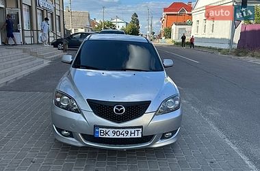 Хетчбек Mazda 3 2006 в Дубровиці