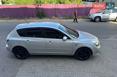 Хетчбек Mazda 3 2006 в Дубровиці