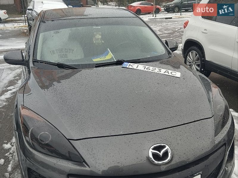 Седан Mazda 3 2012 в Києві