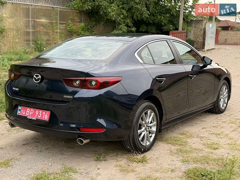 Седан Mazda 3 2025 в Рівному