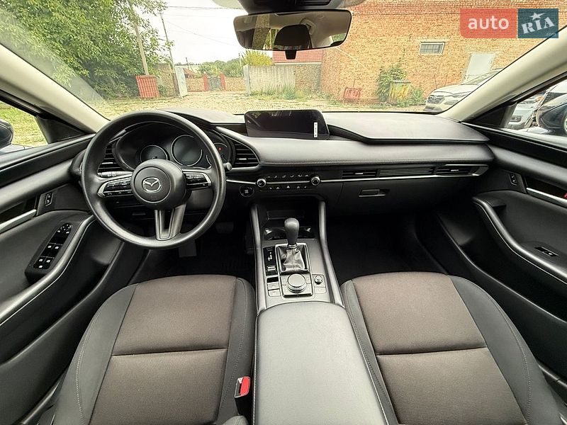 Седан Mazda 3 2025 в Рівному