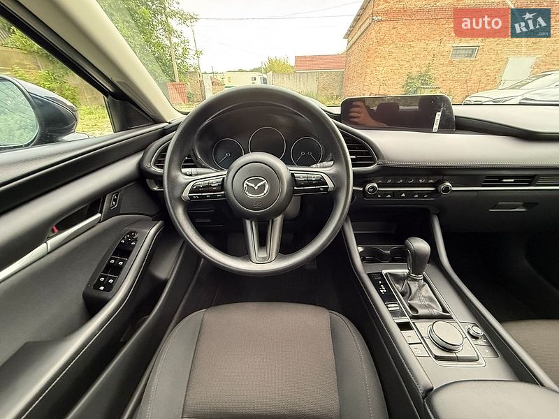 Седан Mazda 3 2025 в Рівному