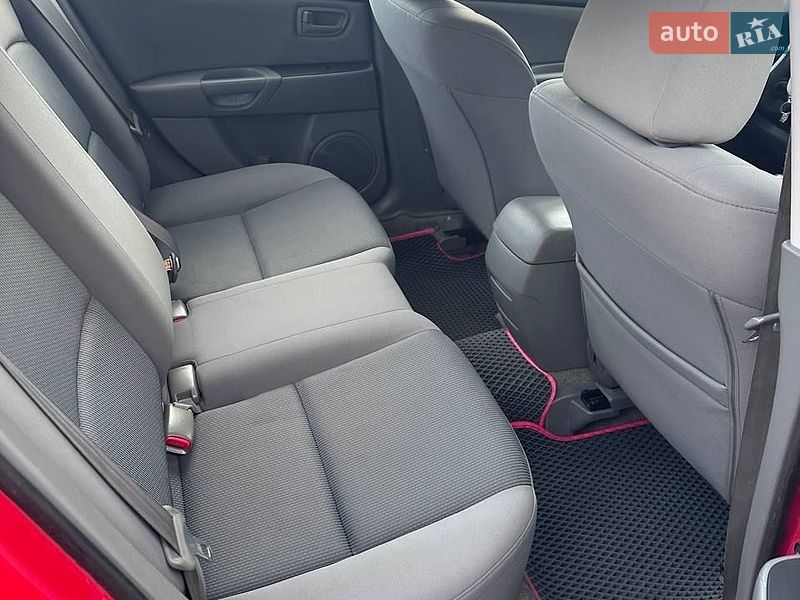 Седан Mazda 3 2007 в Коростені
