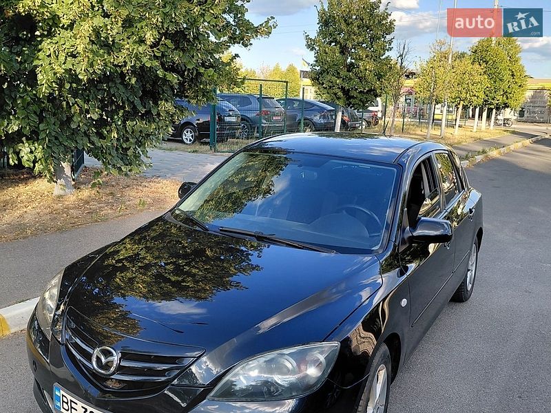 Хэтчбек Mazda 3 2003 в Буче