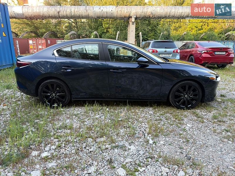 Седан Mazda 3 2024 в Києві фото 4 Седан Mazda 3 2024 в Києві