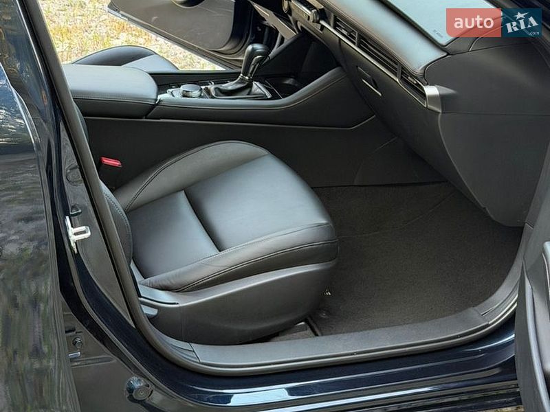 Седан Mazda 3 2024 в Києві фото 19 Седан Mazda 3 2024 в Києві