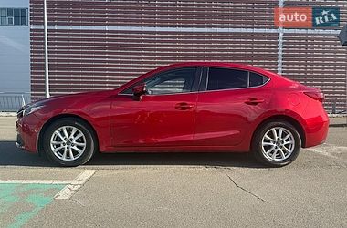Седан Mazda 3 2014 в Киеве
