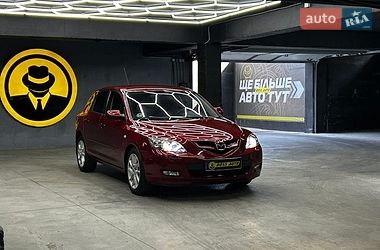 Хэтчбек Mazda 3 2008 в Черновцах