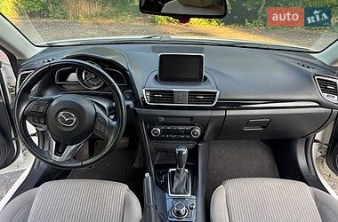 Хэтчбек Mazda 3 2016 в Киеве
