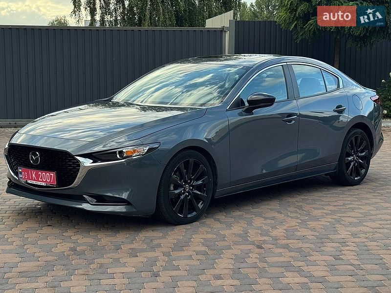 Седан Mazda 3 2023 в Киеве фото Седан Mazda 3 2023 в Киеве