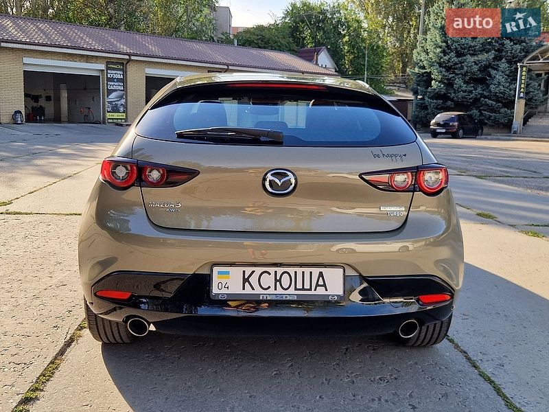 Хэтчбек Mazda 3 2023 в Днепре