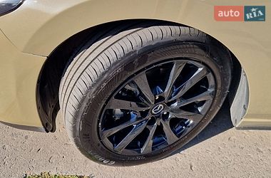Хэтчбек Mazda 3 2023 в Днепре