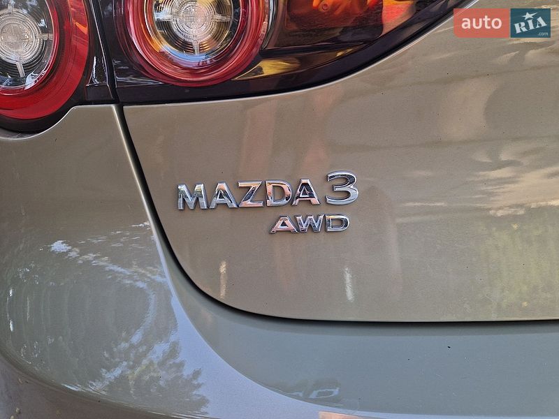 Хэтчбек Mazda 3 2023 в Днепре