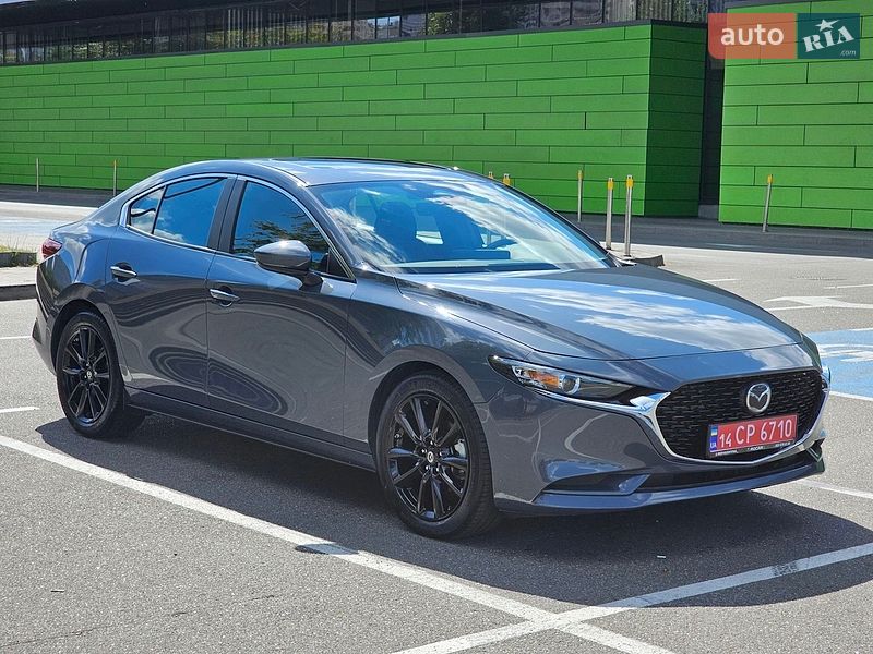 Седан Mazda 3 2023 в Киеве фото Седан Mazda 3 2023 в Киеве