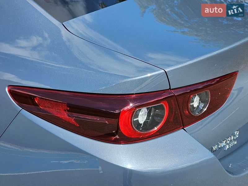 Седан Mazda 3 2023 в Киеве фото 12 Седан Mazda 3 2023 в Киеве