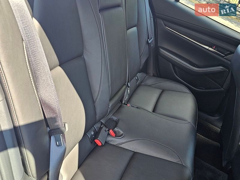 Седан Mazda 3 2023 в Киеве фото 23 Седан Mazda 3 2023 в Киеве