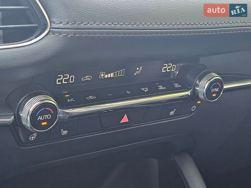 Седан Mazda 3 2023 в Киеве фото 16 Седан Mazda 3 2023 в Киеве