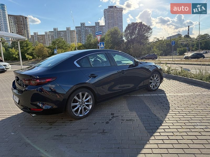Седан Mazda 3 2020 в Києві