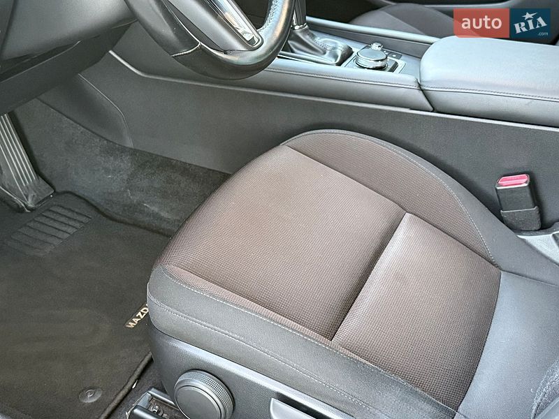 Хетчбек Mazda 3 2021 в Дніпрі