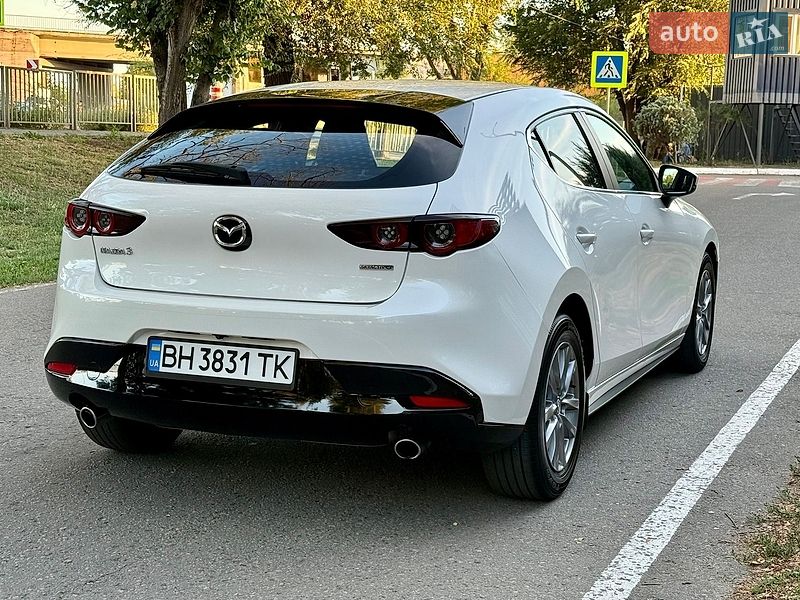 Хетчбек Mazda 3 2021 в Дніпрі