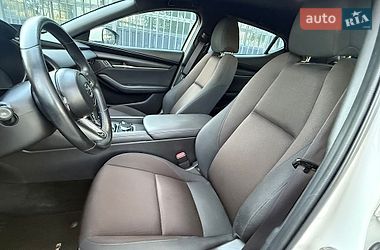 Хетчбек Mazda 3 2021 в Дніпрі