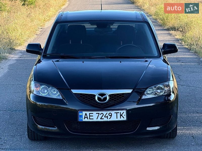 Седан Mazda 3 2008 в Днепре