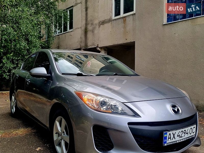 Седан Mazda 3 2012 в Харькове