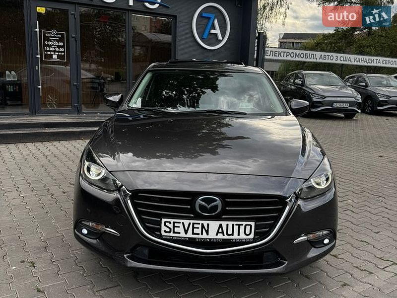 Седан Mazda 3 2017 в Чернівцях фото 5 Седан Mazda 3 2017 в Чернівцях