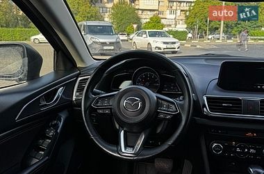 Седан Mazda 3 2017 в Чернівцях фото 39 Седан Mazda 3 2017 в Чернівцях