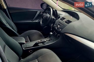 Седан Mazda 3 2012 в Харькове