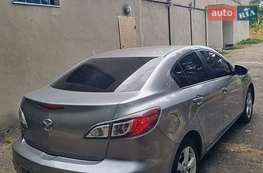 Седан Mazda 3 2012 в Харькове