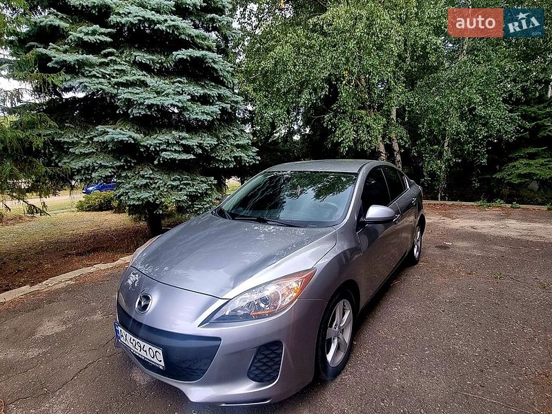 Седан Mazda 3 2012 в Харькове