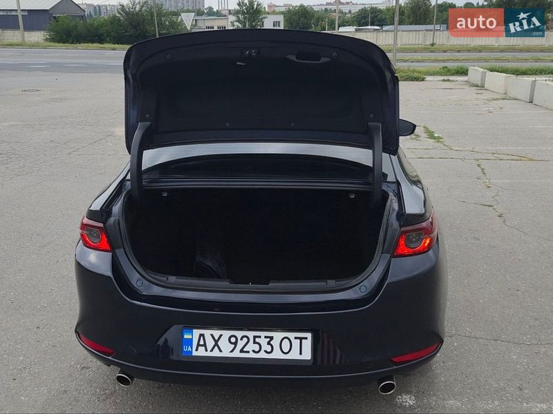 Седан Mazda 3 2021 в Харькове