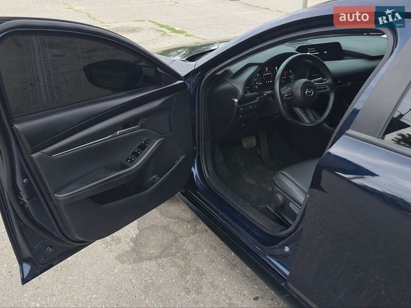 Седан Mazda 3 2021 в Харькове