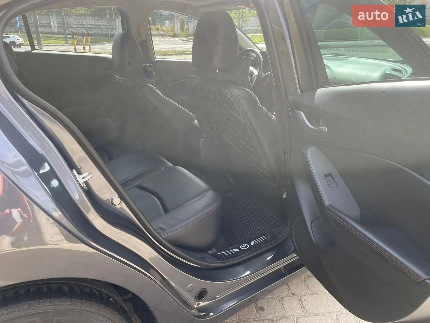 2014 Mazda 3 - мініатюра 12